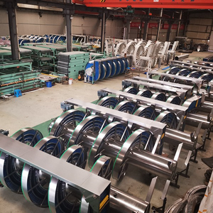 Špir&aacute;lov&yacute; dopravn&iacute;k, valčekov&yacute; špir&aacute;lov&yacute; dopravn&iacute;k; Č&iacute;nsky špir&aacute;lov&yacute; dopravn&iacute;k